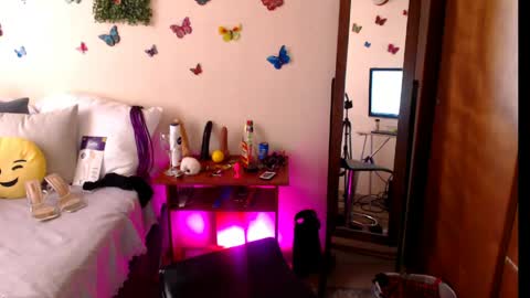 Jolie Mature online show from 06/06/26, 07:29