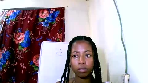 joliekah27 online show from 01/18/25, 09:34