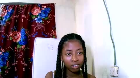 joliekah27 online show from 01/19/25, 08:30