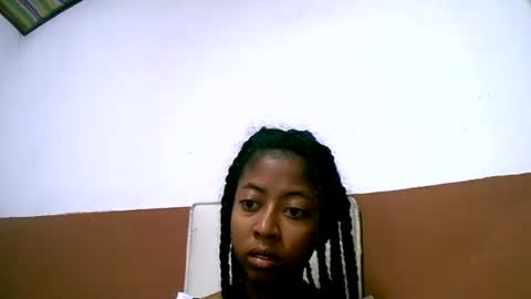 joliekah27 online show from 02/04/25, 01:34