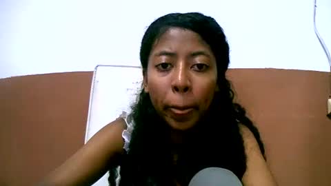 joliekah27 online show from 02/04/25, 07:00