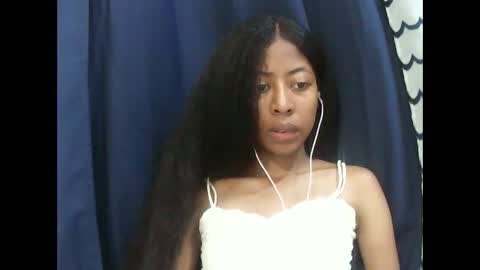 joliekah27 online show from 03/03/26, 07:53