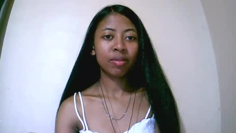 joliekah27 online show from 07/09/26, 08:35
