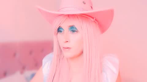 Snapshot of joliinee chatting on 10/23/25, 02:00 ArianaJoliiee online show from 10/23/25, 02:00