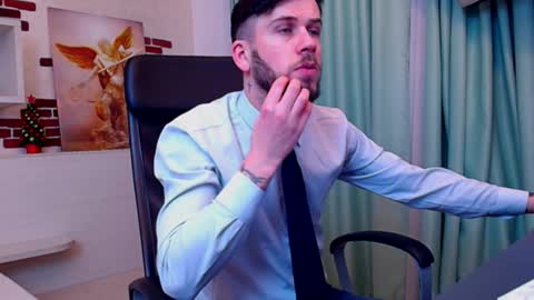 Snapshot of jonahshaw chatting on 01/08/26, 06:16 JonahShaw online show from 01/08/26, 06:16