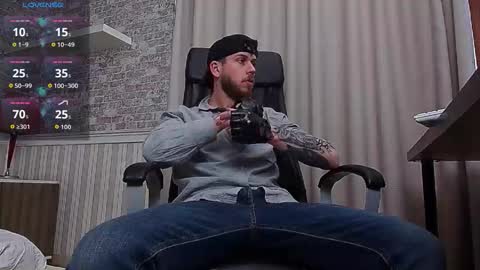 Snapshot of jonahshaw chatting on 03/14/26, 05:35 JonahShaw online show from 03/14/26, 05:35