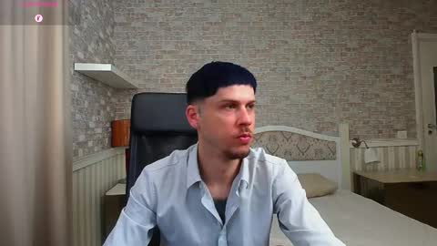 Snapshot of jonahshaw chatting on 05/11/26, 04:51 JonahShaw online show from 05/11/26, 04:51