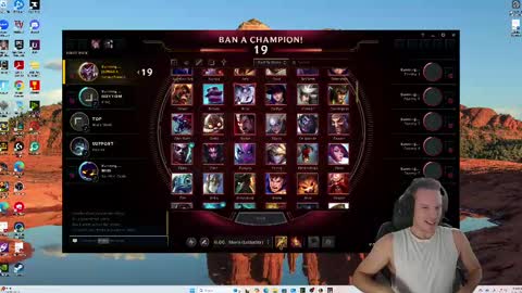 Snapshot of jonaron1121 chatting on 09/24/25, 12:03 Jon online show from 09/24/25, 12:03