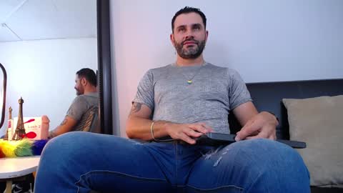  JONAS BEARD  online show from 12/04/24, 08:29