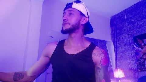 Jonas  online show from 11/29/25, 08:01