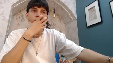 Jonathan online show from 12/10/24, 11:54