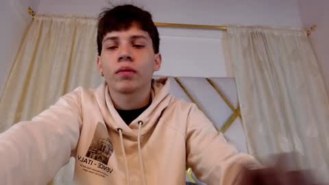 Jonathan online show from 01/08/25, 12:26