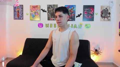 Snapshot of jonathanjoestar_ chatting on 10/20/25, 08:20 Instagram jonathanfit14 online show from 10/20/25, 08:20