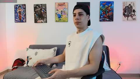 Snapshot of jonathanjoestar_ chatting on 04/12/26, 08:03 Instagram jonathanfit14 online show from 04/12/26, 08:03