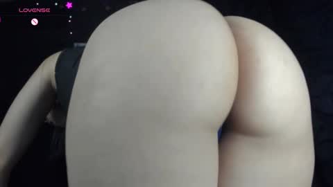 Janna online show from 01/17/25, 03:23