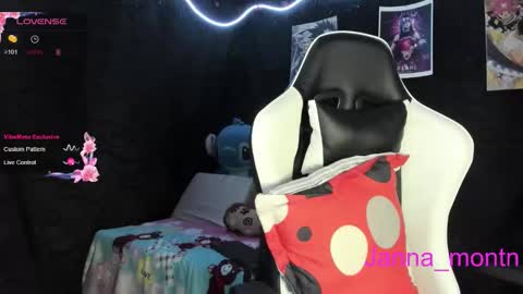 Janna online show from 10/19/25, 05:08