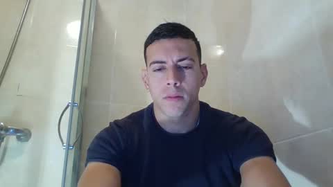 Jonhdoe22 online show from 01/07/25, 10:22