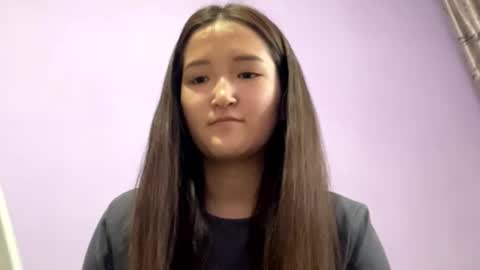 Snapshot of joniedanielsen chatting on 11/22/25, 10:03 Emma online show from 11/22/25, 10:03