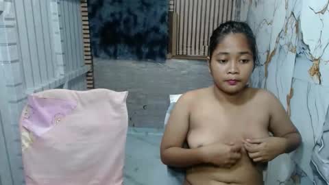 Snapshot of jonna2568 chatting on 12/02/25, 02:34 jonna2568 online show from 12/02/25, 02:34