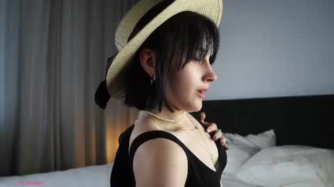 Alice online show from 06/26/26, 12:53