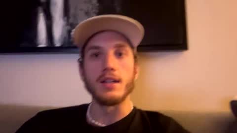 Jonny online show from 09/20/25, 04:57
