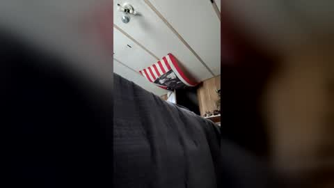 jonnyhollyw00d online show from 07/13/26, 05:27