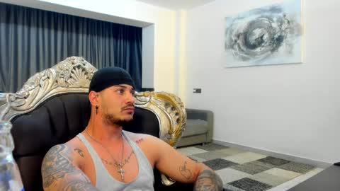 jonnyporn1 online show from 05/01/26, 08:24