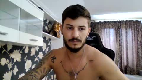 jonnyporn1 online show from 07/07/26, 12:09