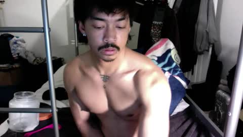 Snapshot of jonutty chatting on 01/15/26, 06:07 jonutty online show from 01/15/26, 06:07