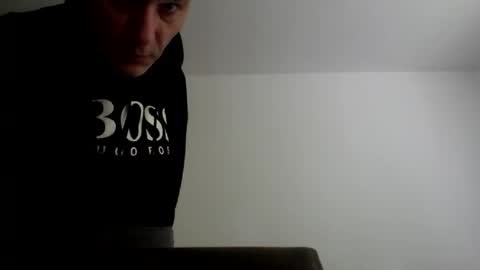 Snapshot of jony938 chatting on 10/13/25, 10:26 jony938 online show from 10/13/25, 10:26