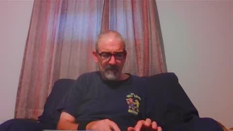 Jon online show from 09/10/25, 01:22