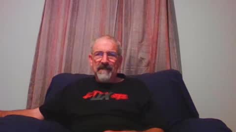 Snapshot of jony_five chatting on 09/24/25, 12:25 Jon online show from 09/24/25, 12:25
