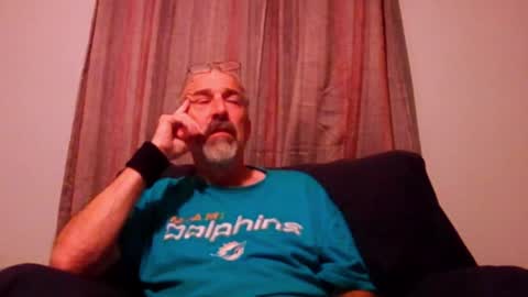 Snapshot of jony_five chatting on 10/04/25, 12:30 Jon online show from 10/04/25, 12:30