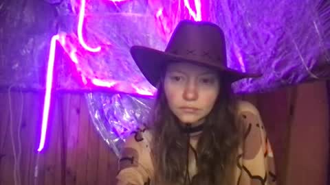 Snapshot of jony_marta chatting on 10/01/25, 09:54 Jony Marta GMT 2000-0100 every day online show from 10/01/25, 09:54