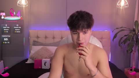 Snapshot of jordan_24_ chatting on 10/22/25, 08:08 JORDAN online show from 10/22/25, 08:08