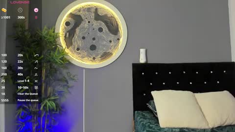 Snapshot of jordan_mayers chatting on 11/16/25, 08:53 Jordan online show from 11/16/25, 08:53