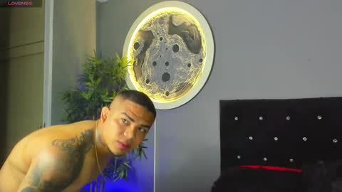 Snapshot of jordan_mayers chatting on 11/29/25, 09:12 Jordan online show from 11/29/25, 09:12