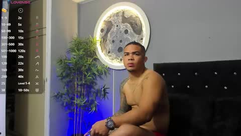 Snapshot of jordan_mayers chatting on 11/30/25, 10:08 Jordan online show from 11/30/25, 10:08