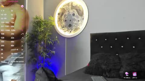 Snapshot of jordan_mayers chatting on 12/05/25, 10:02 Jordan online show from 12/05/25, 10:02