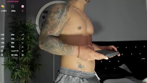 Snapshot of jordan_mayers chatting on 12/14/25, 09:03 Jordan online show from 12/14/25, 09:03