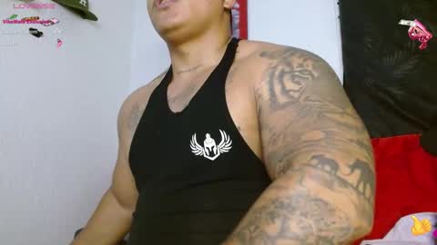     online show from 01/12/25, 02:24