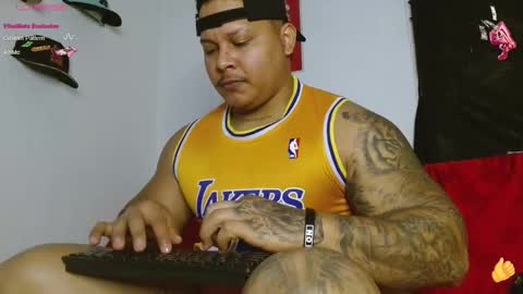     online show from 02/11/25, 03:29