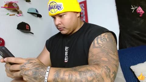     online show from 02/18/25, 02:16