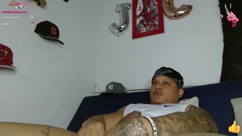    online show from 03/04/25, 05:21