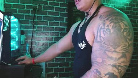     online show from 09/08/25, 06:07