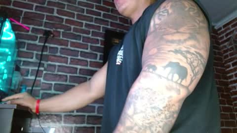    online show from 09/11/25, 07:25