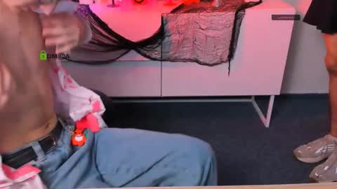 jordi_ser online show from 10/31/25, 09:27