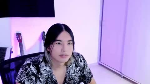 Jiho online show from 09/25/25, 02:48