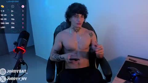 Snapshot of jordybatt chatting on 11/03/25, 12:35 JORDY online show from 11/03/25, 12:35