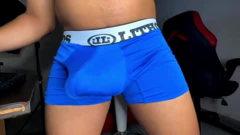 Snapshot of jordylatin202 chatting on 10/03/25, 11:02 DAVID online show from 10/03/25, 11:02